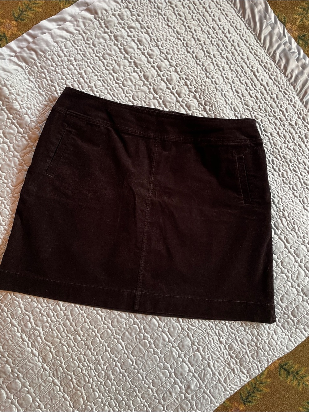 TALBOTS BLACK CORDUROY SKIRT SZ 20WP